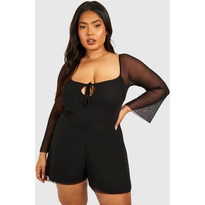 boohoo Dames Plus Mesh Playsuit met strikdetail, uitlopende mouwen en zwierige pasvorm | Zwart | Maat: 54