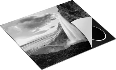 Chefcare Inductie Beschermer Waterval in IJsland met Zonsondergang - Zwart Wit - 60x50 cm - Afdekplaat Inductie - Kookplaat Beschermer - Inductie Mat