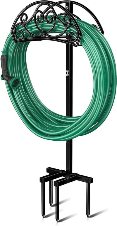 Tuinslanghouder Vrijstaand - Slang Opslag Rek - Tuin Watering - 4 Stevige Spikes - 110cm Hoog - Zwart