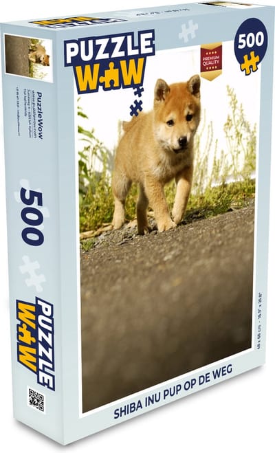 Puzzel Shiba Inu pup op de weg - Legpuzzel - Puzzel 500 stukjes
