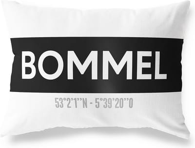 Tuinkussen BOMMEL - ZUID-HOLLAND met coördinaten - Buitenkussen - Bootkussen - Weerbestendig - Jouw Plaats - Studio216 - Modern - Zwart-Wit - 50x30cm
