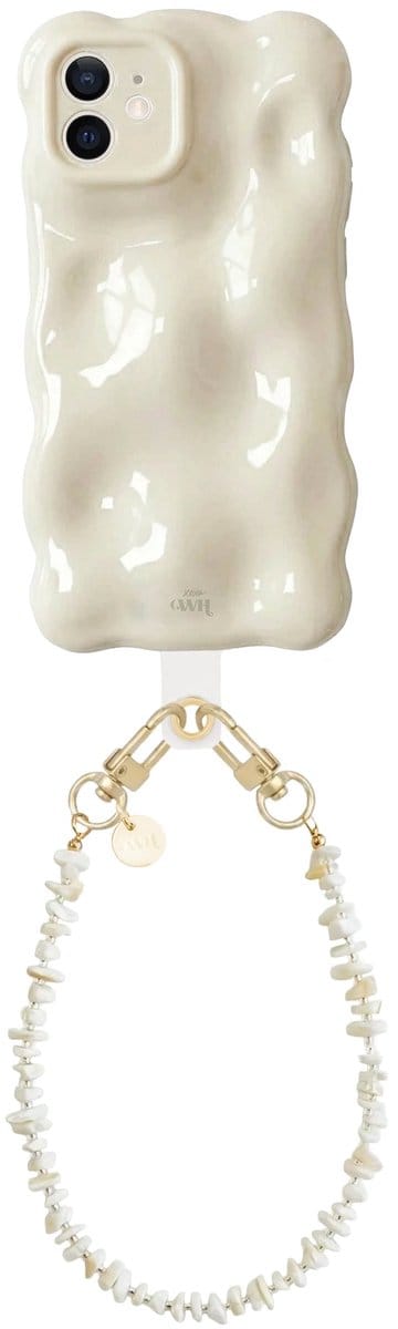 xoxo Wildhearts Bubbly case Cloud Dancer - Summer Sand Cord (kort) - Geschikt voor iPhone 12 - Hoesje met bobbeltjes inclusief telefoonkoord - Krullende golfvorm - schokbestendig - Telefoonhoesje met koord - Koord ook afneembaar - Beige