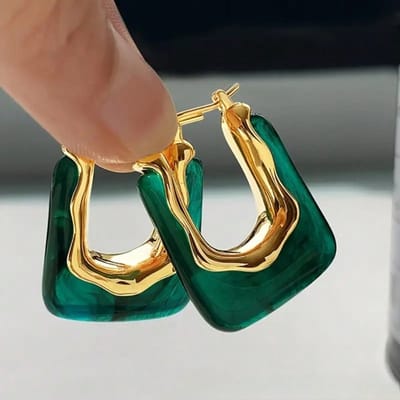 2 Paires d'Élégantes Boucles d'Oreilles Rétro en Forme de U, Boucles d'Oreilles Haut de Gamme et de Luxe Léger pour Femmes, Sont un Excellent Cadeau vert