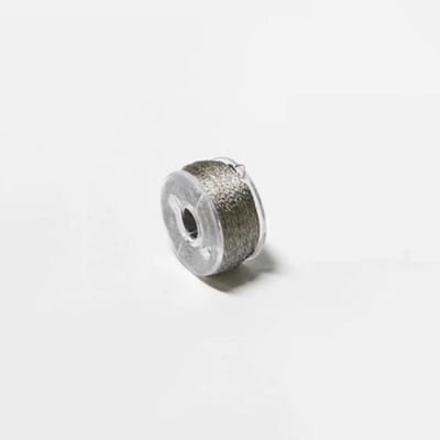 Geleidend Naaigaren - Zilvervezel Garen - Slimme Kleding - Elektromagnetisch Blokkerend - 160 meter - Zilver
