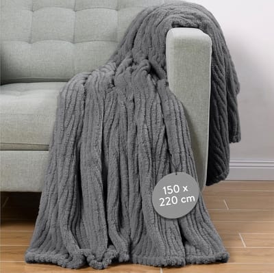 Warme en zachte fleece deken - Ideale knuffeldeken voor bed en bank - 150 x 220 cm - Grijs