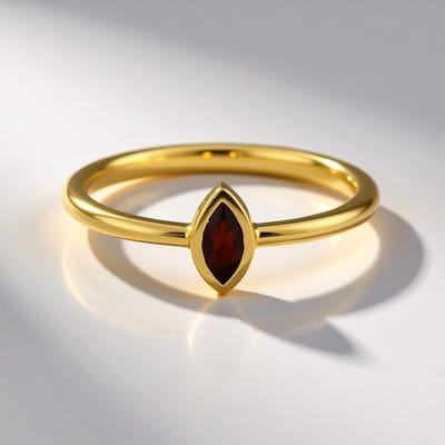 Cavill - Ring 925 Sterling Zilver Verguld - Framboos Zirkoon 0,222 ct Marquise Slijpsel - Filigrane Elegante Rode Edelsteen Ring 21x19 mm