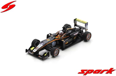 Dallara F3 #7 4th Macau Grand Prix FIA F3 International Cup 2015 - 1:43 - Spark