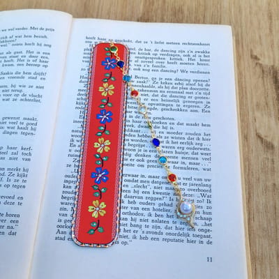 Vintage koperen bladwijzer, kleurrijke boekenlegger, bloemen koperen bladwijzer, handgemaakte koperen bladwijzer - levendig bloemmotief