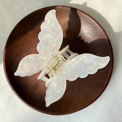 Medium Haarclip Vlinder Haarspelden Dikke Plastic Haarclaws voor Vrouwen en Meisjes Retro Haaraccessoires Hoofdband Wit en Duurzaam