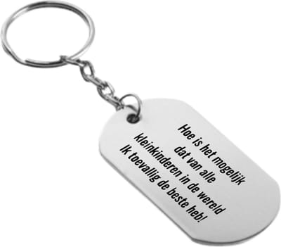 Akyol - hoe is het mogelijk van alle kleinkinderen in de wereld ik toevallig de beste heb! sleutelhanger - Liefde - de liefste kleinkinderen - cadeautje - verjaardagscadeau - verjaardag - cadeau voor opa - cadeau voor oma - cadeau - gift - 54 x 29mm