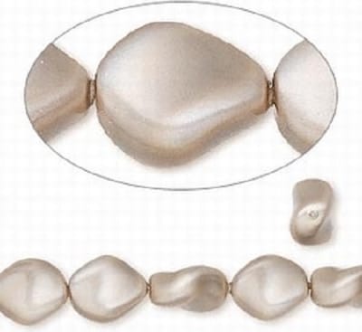 Swarovski Elements, 20 stuks Swarovski curve parels, 9x8mm, powder almond, 5826