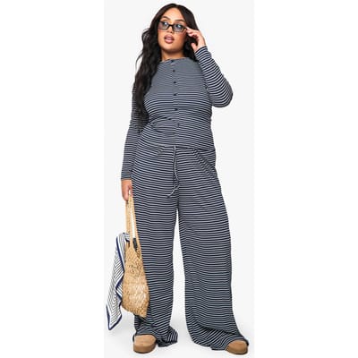 boohoo Dames Plus gestreepte top met knoopsluiting aan de voorkant | Marineblauw | Maat: 44
