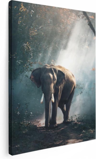 Artaza Canvas Schilderij Olifant In Jungle - 30x40 cm - Klein - Wanddecoratie Woonkamer - Muurdecoratie Dieren - Kamer Accessoires