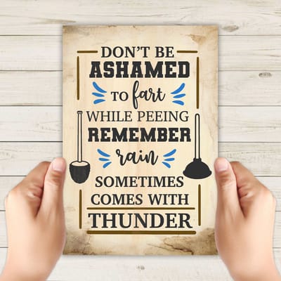 Spreukbord - Thunder - Toilet WC - Hout - Vintage - Grappig - Humor - Bord - Tekstbord - Wandbord - Wanddecoratie - Muurdecoratie - Woonkamer - Om Aan De Muur Te Hangen