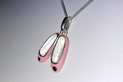 Hetty'S - Kinderketting - Met roze balletschoenen - Zilver collier van 38 cm