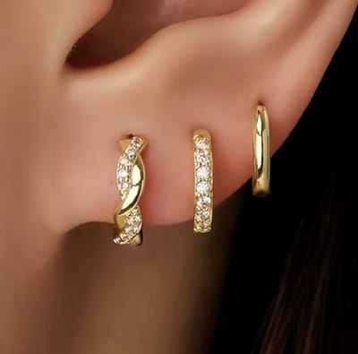 Oorbellen Set - 3 stuks - Kleur: Goud - Luxe Oorbellen - Incl. Cadeauverpakking - Oorhangers / Oorring / Oorknopjes - Hoge Kwaliteit RVS - Stainless Steel / Roestvrijstaal - Verkleurt Niet - Oorbellen Set - Oorbellen Vrouwen / Dames