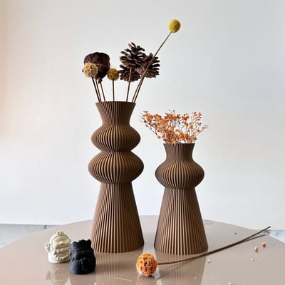 Dutchers® 2-Delige Set Decoratieve Vazen met Golfpatroon – Japandi Decoratie - Trendy Vaas -Artistieke Vazen voor Droogbloemen – Moderne Woondecoratie voor Woonkamer, Hal, Bureau of Kast