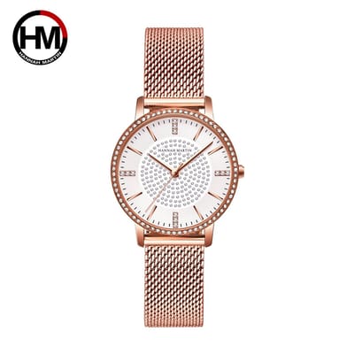 HANNAH MARTIN horloge met kristal diamantjes, gouden stalen polsband, witte wijzerplaat, gouden horlogekast en gouden wijzers voor dames met stijl ( model 1074 B-WFF )