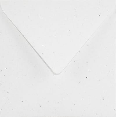 Vierkante enveloppen Ecru 155x155mm met Puntige Klep voor Uitnodigingen