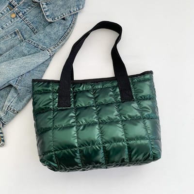 Sac décontracté rétro à une épaule sous l'aisselle, sac de navette, nouveau sac fourre-tout d'hiver simple et tendance de grande capacité pour femmes black