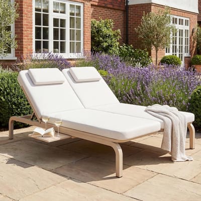Ligbed voor 2 Personen 194x127x93 cm met Verstelbare Rugleuning, Uittrekbare Zijtafel en Hoofdsteunen - Dubbel Tuinligbed Outdoor Zonnebed voor Tuin, Terras, Balkon en Zwembad Beige - Mobili Bella