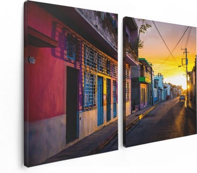 Artaza Canvas Schilderij Tweeluik Cuba Kleurrijke Huisjes bij Zonsondergang - 120x80 cm - Wanddecoratie Woonkamer - Schilderijen - Muurdecoratie