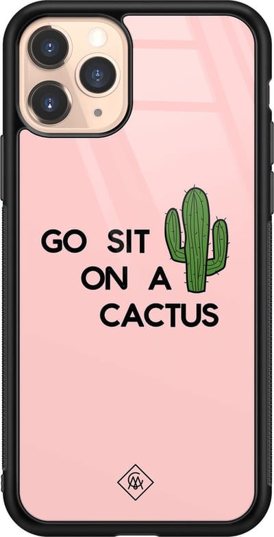 Casimoda® hoesje - Geschikt voor iPhone 11 Pro - Go Sit On A Cactus - Luxe Hard Case Zwart - Backcover telefoonhoesje - Roze