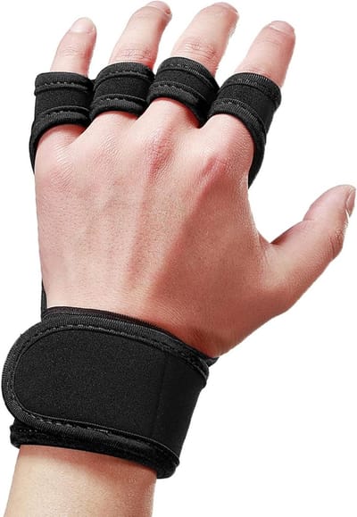 Wegende handschoenen met polsband en antislip bescherming voor gewichtheffen en powerlifting.