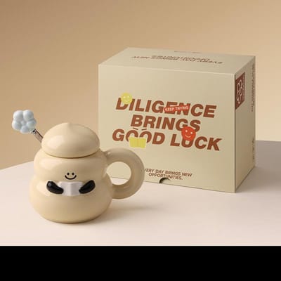 Keramische mok van hoge waarde met deksel voor verjaardagscadeau voor meisjes Leuke grappige koffiekop melkkop souvenir 300ml