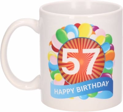 57 jaar Verjaardag koffiemok - cadeau beker - feestelijke ballonnen print - 300 ml - keramiek - wit