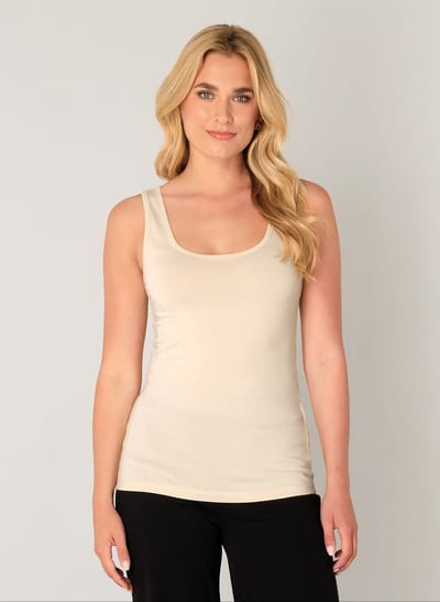BASE LEVEL Yippie Top - Light Beige - maat 36