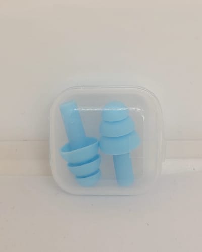 New Age Devi - Oordoppen - Earplugs - Gehoorbescherming - Siliconen - Slapen - Reizen - Herbruikbaar - 2 stuks - Licht Blauw