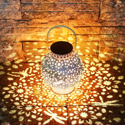 Zonnelampen voor Buiten - Vintage Metalen Lantaarn - Waterdicht - Decoratieve Verlichting - Voor Tuin en Balkon