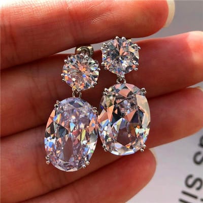 Huitan Eenvoudige Stijlvolle Grote Ovale CZ Dames Hangende Oorbellen Elegante Vrouwelijke Accessoires Briljante Zirkonia Oorbel Trendy Sieraden brown