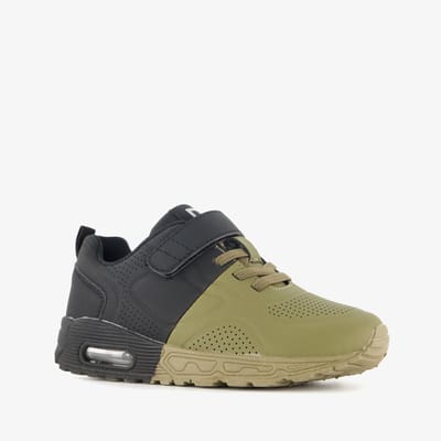 Blue Box jongens sneakers met airzool zwart groen - Maat 31