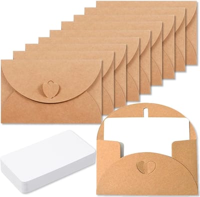 30 Kraftpapieren Enveloppen met 30 Blanco Kaartjes – Mini-enveloppen met Hartsluiting voor DIY-Cadeaukaarten & Graffiti