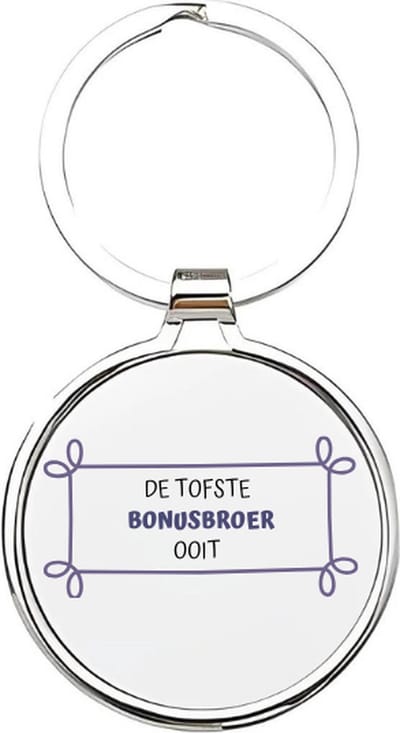 Akyol - ik heb de tofste bonusbroer ooit Sleutelhanger - Broer - de liefste bonusbroer - broer sleutelhanger - broers sleutelhanger - sleutelhanger voor je broer - familie sleutelhanger - verjaardagscadeautje - broer cadeau - brother - 4 x 7,5 CM
