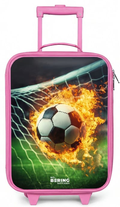 NoBoringSuitcases.com® - Kinderkoffer roze - Kindertrolley meisje - Vuurvoetbal in doelnet vastgelegd - Koffer kind lichtgewicht - Reiskoffer trolley voor kinderen - Koffertje met lichtgevende wieltjes - Rolkoffer