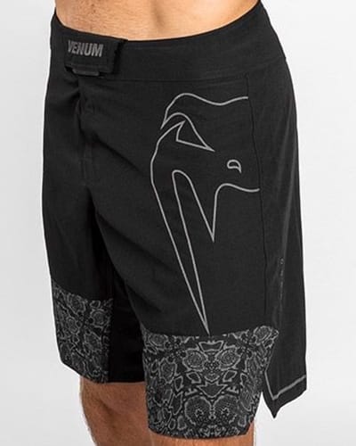 Venum Fightshort Light 4.0 Zwart Zwart