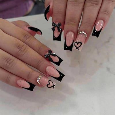 Opdrukbare Nagels - Valse Nagels Franse Tip - Nagelstyling Thuis - 3D Strik en Hart Strass - 24 Stuks - Zwart