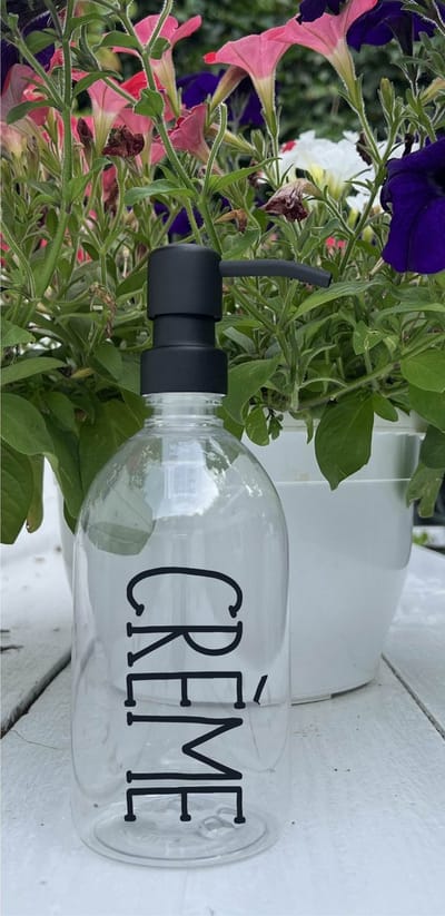 BBBLS® Design Dispenser "Creme" | Transparant Kunststof | 500ml | RVS / Metaal Pomp Zwart | Zeeppomp | Zeepdispenser | Zeephouder