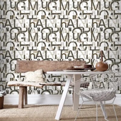 Noordwand - Behang - Friends - & - Coffee - Words - and - Letters - zwart - en - metallic