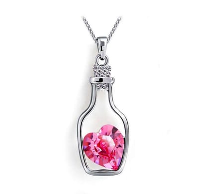 Lumici® | Pink Heart WineBottle Necklace - Roze Hart Wijnfles Ketting - Hartjes - Steentjes - Kristallen - Hartje - Roze Steen - Geliefde - Sieraad - Sieraden Cadeau Voor Vrouwen - Moederdag Cadeau - Valentijn - Liefde - Verrassing - Zilver