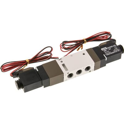 5/3 G1/8'' Midden Gesloten Magneetventiel 24V DC 2-10bar/28-140psi 2-pins Stekker YPC