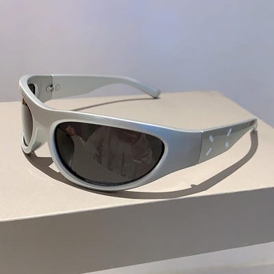 Lunettes de soleil de luxe vintage Y2K Designer Lunettes de soleil de mode Punk pour la conduite Lunettes de sport pour hommes femmes Équitation Tendance