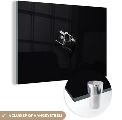 MuchoWow® Glasschilderij 150x100 cm - Schilderij acrylglas - Zwart - Camera - Design - Wit - Foto op glas - Schilderijen