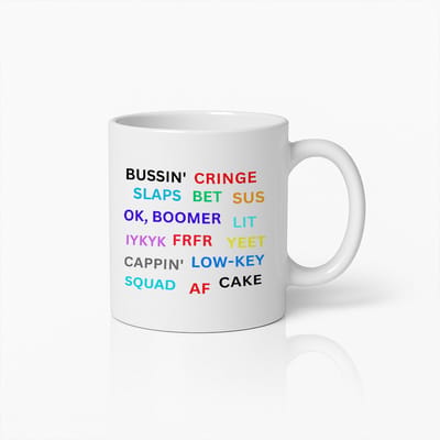 Trendy Slangwoorden Mok – Kleurrijk Tekstontwerp met Populaire Jongerentaal – 330ml Keramische Koffiebeker – Leuk Cadeau voor Tieners & Millennials