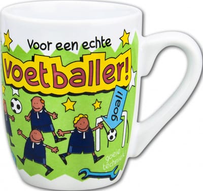 Mok - Snoep - Voor een echte voetballer - Cartoon - In cadeauverpakking met gekleurd krullint