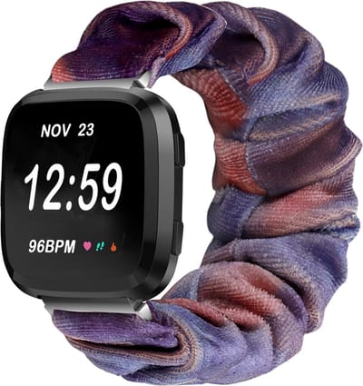 Textiel Smartwatch bandje - Geschikt voor Fitbit Versa / Versa 2 scrunchie bandje - blauw/roze - Strap-it Horlogeband / Polsband / Armband