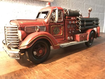 Metalen Brandweerwagen - Schaalmodel - 43 cm- Handgemaakt